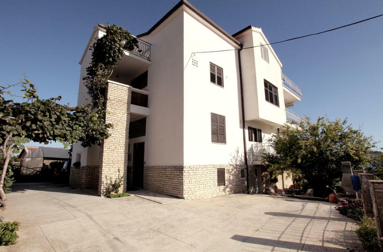 Vila Nataly Trogir Exteriör bild