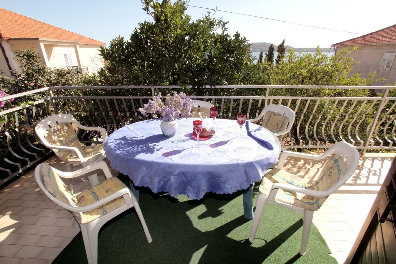 Vila Nataly Trogir Exteriör bild