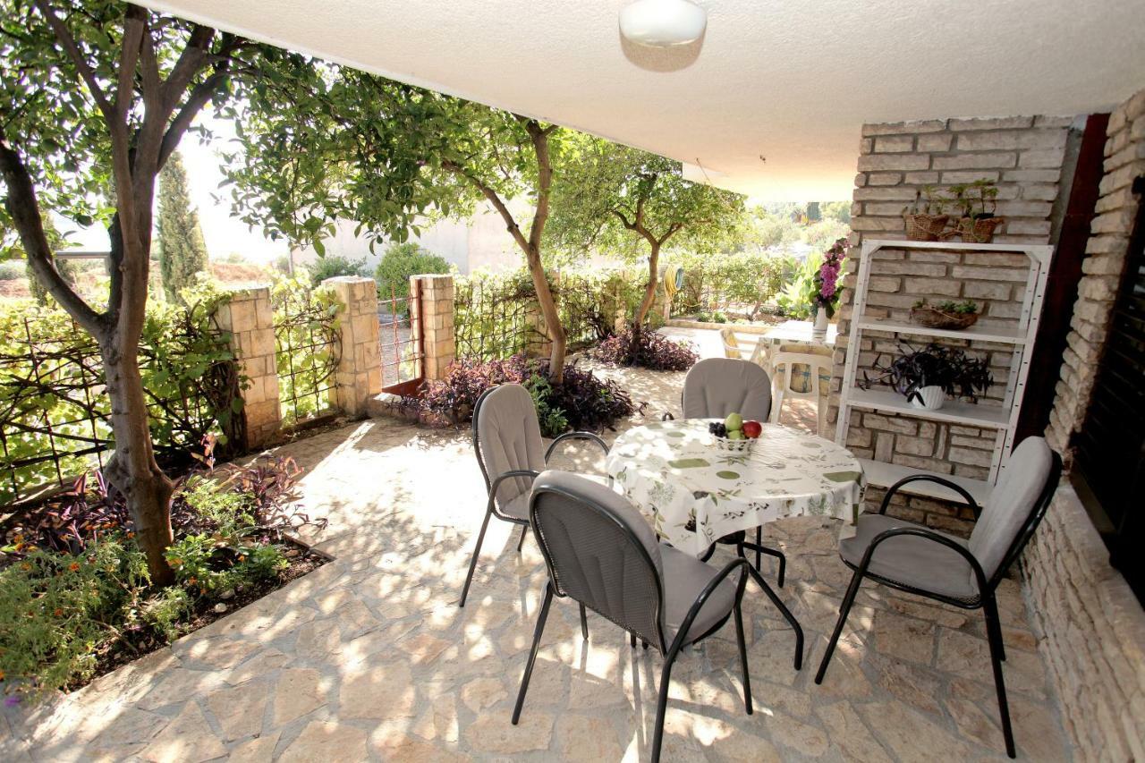 Vila Nataly Trogir Exteriör bild