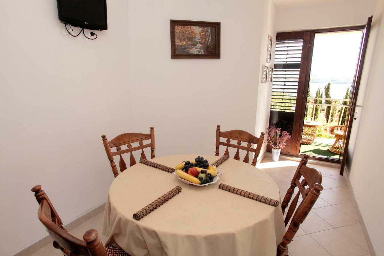 Vila Nataly Trogir Exteriör bild