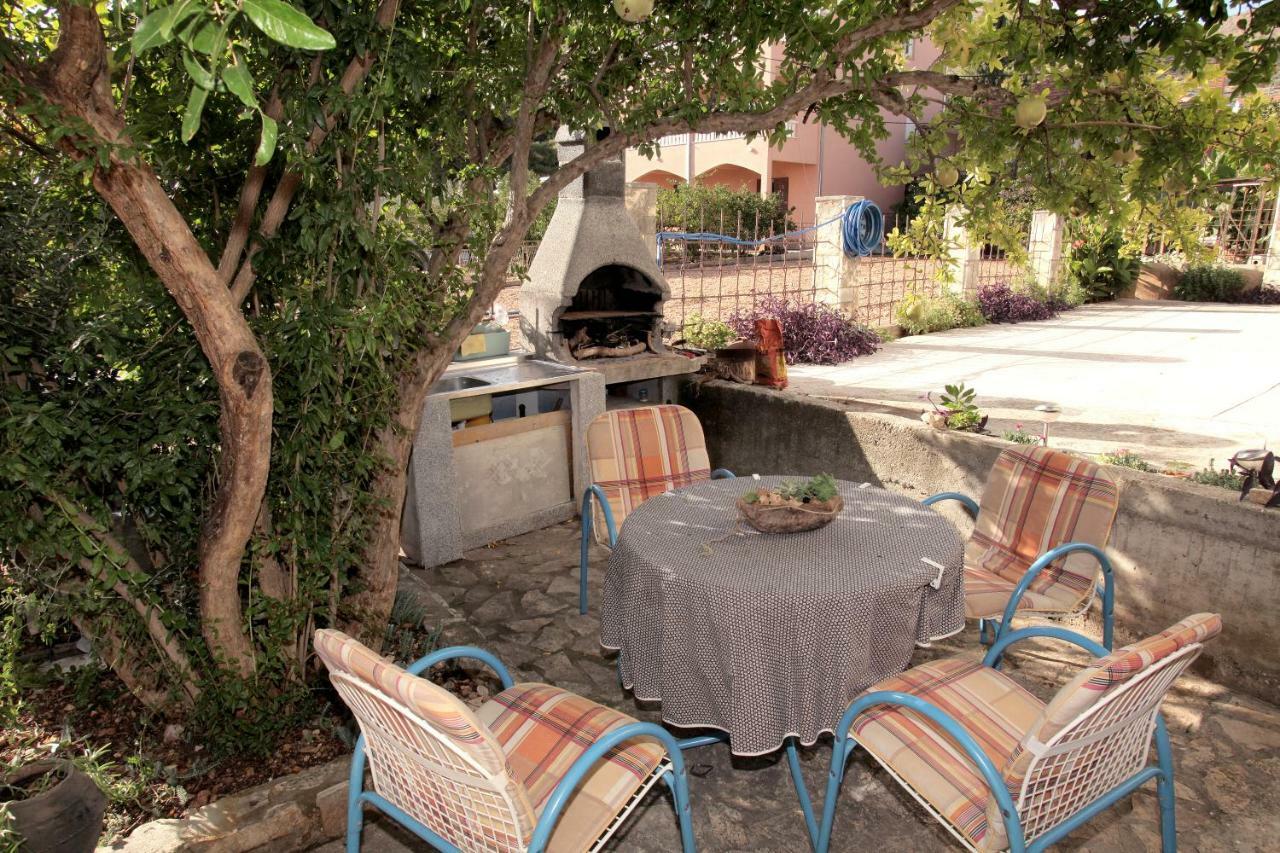 Vila Nataly Trogir Exteriör bild
